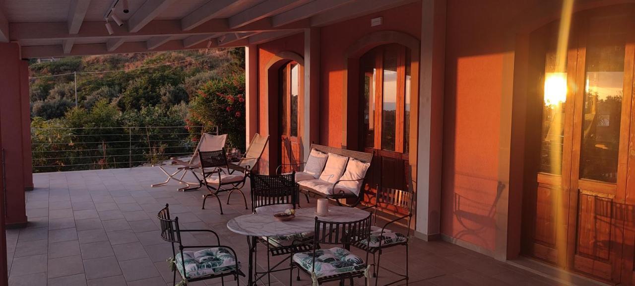 Bioagriturismo Antica Sena Milici Ngoại thất bức ảnh