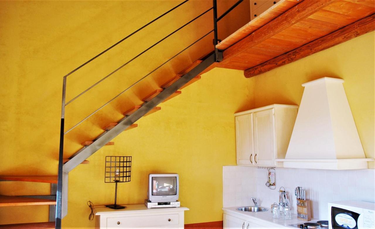 Bioagriturismo Antica Sena Milici Ngoại thất bức ảnh